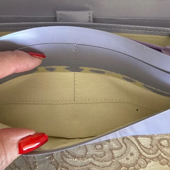 Givenchy Beautiful Lavender Natural Leather Long Wallet with COA. - Picture 13 of 15